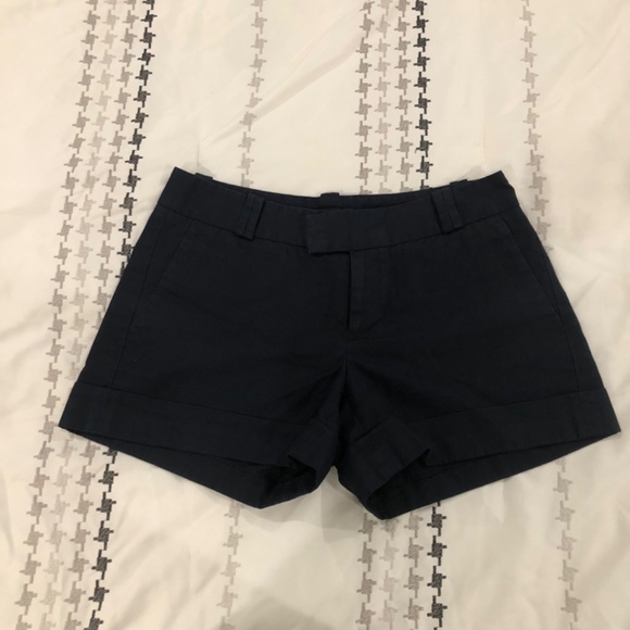 Banana Republic 4p navy short, navy blue shorts, 4p short - Picture 5 of 6